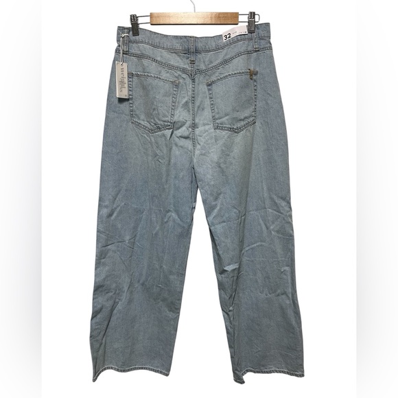 NWT  Joe's  Jeans  The pleated wide leg in 'charming lt blue'  size 32 - Picture 4 of 6